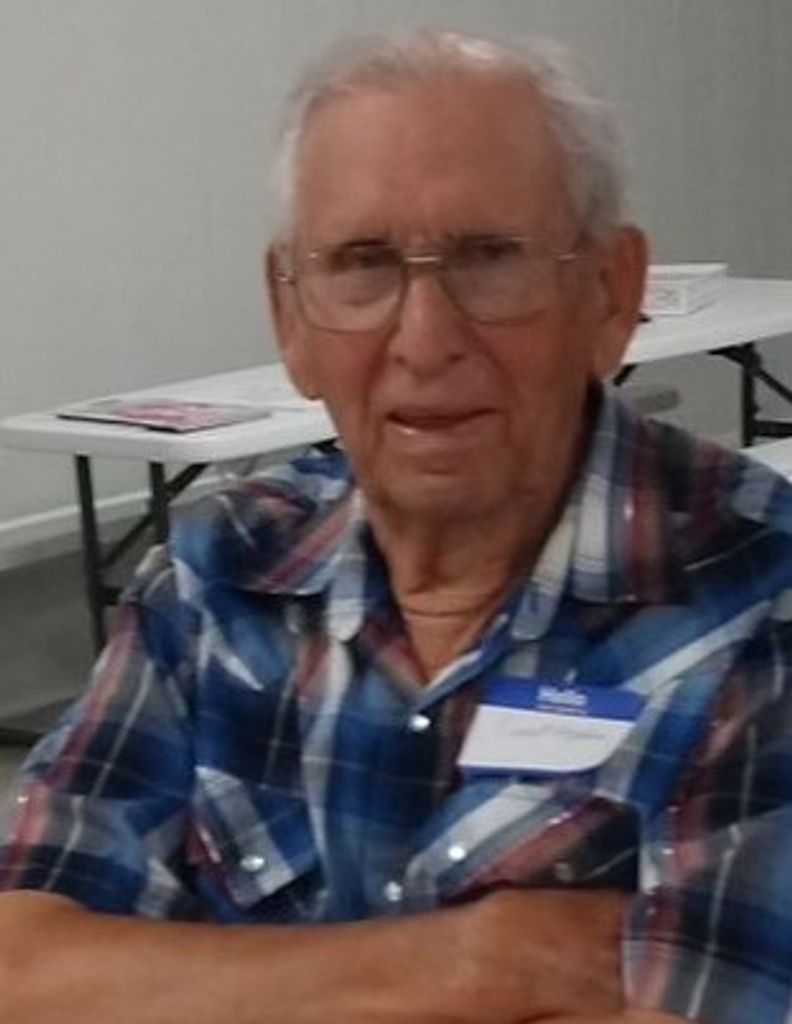 Everett R Voyles