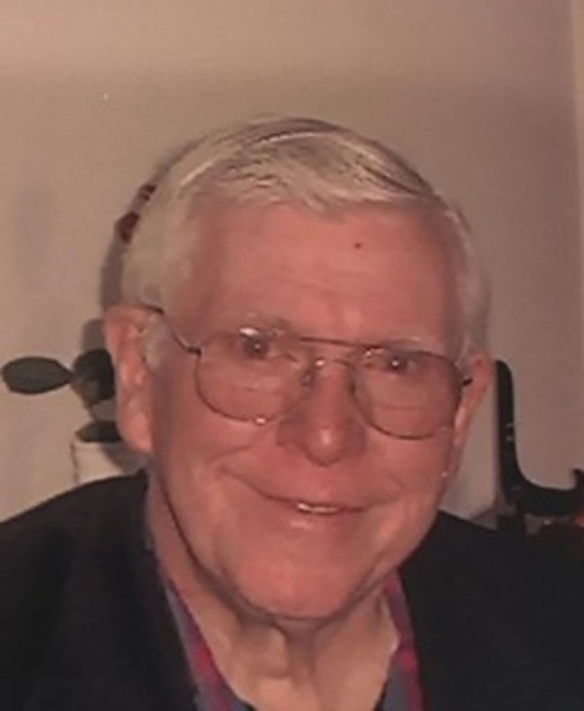 Leo J. "Joe" Robb Profile Photo