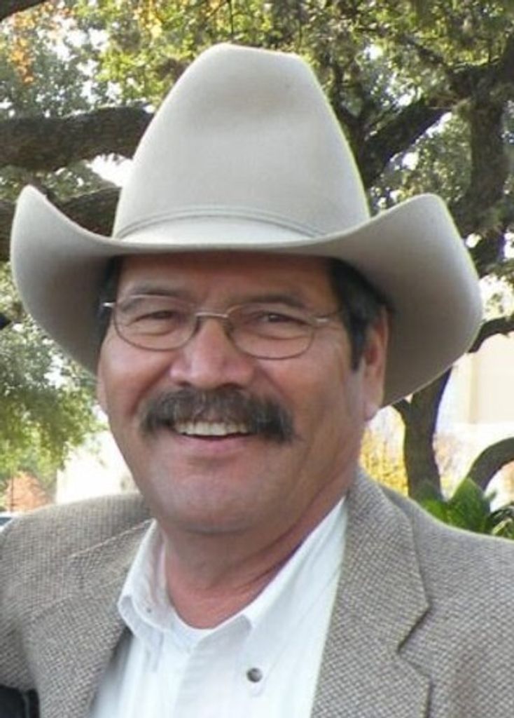Johnny G. Flores Profile Photo