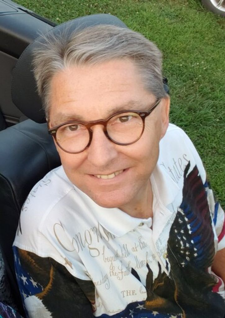 Thomas Mark Pugh Profile Photo