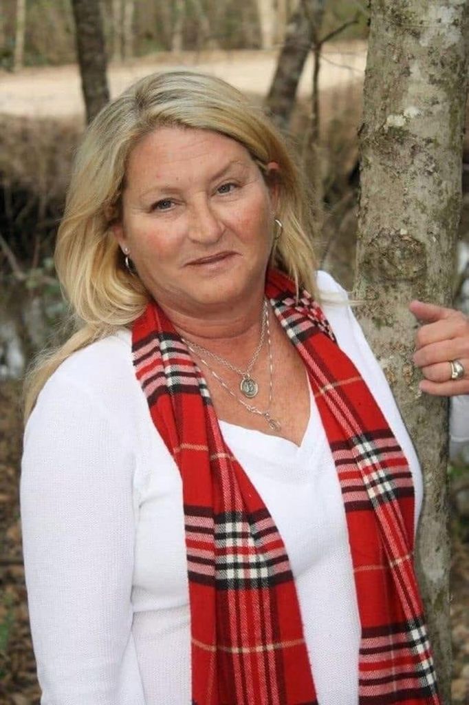 Diane Jones Fennell Profile Photo