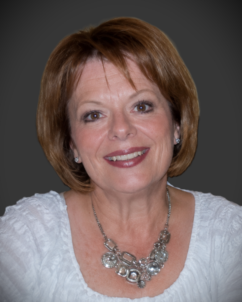 Peggy "Pam" Knight
