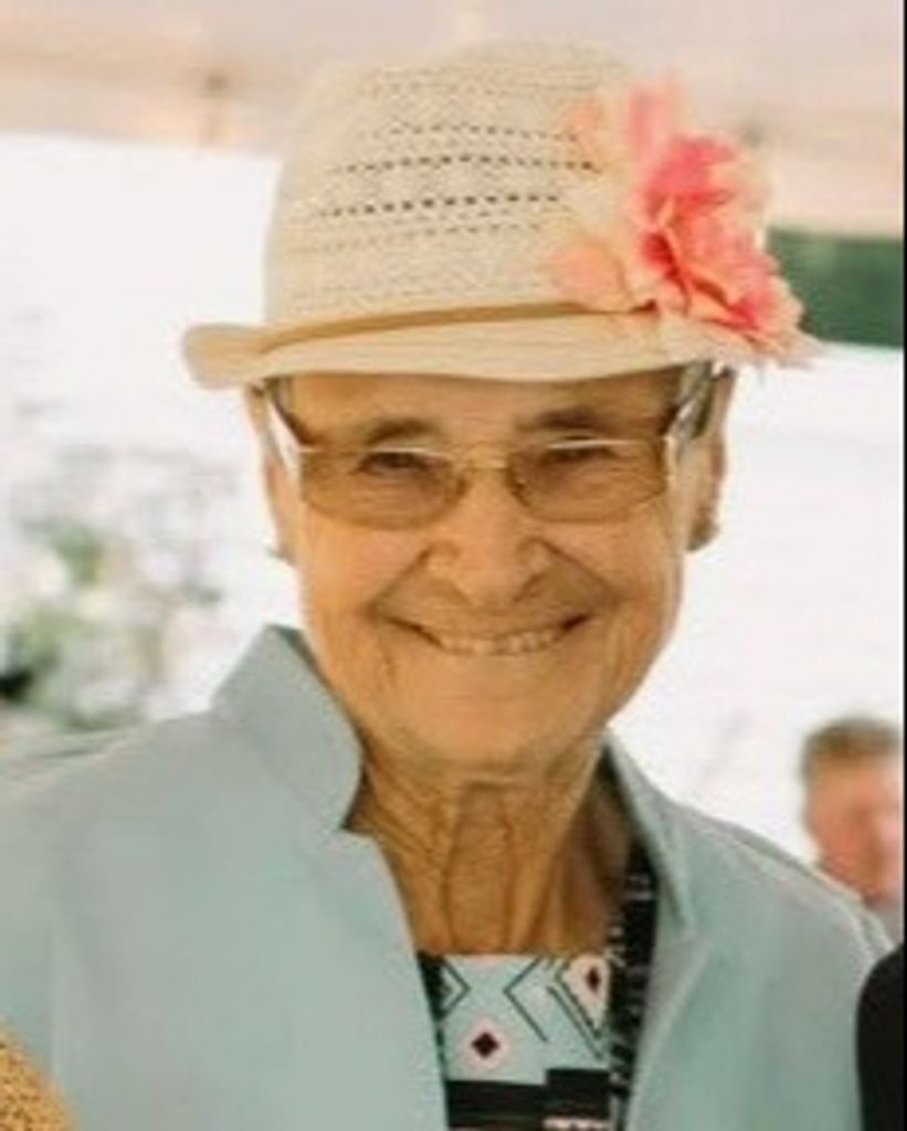 Dolores Pozder Profile Photo