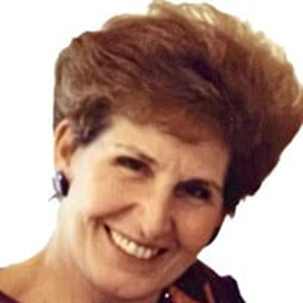 Loraine Lenhart Profile Photo