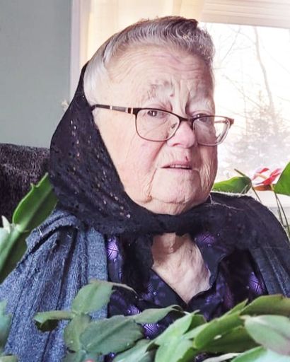 Getruda Loewen's obituary image
