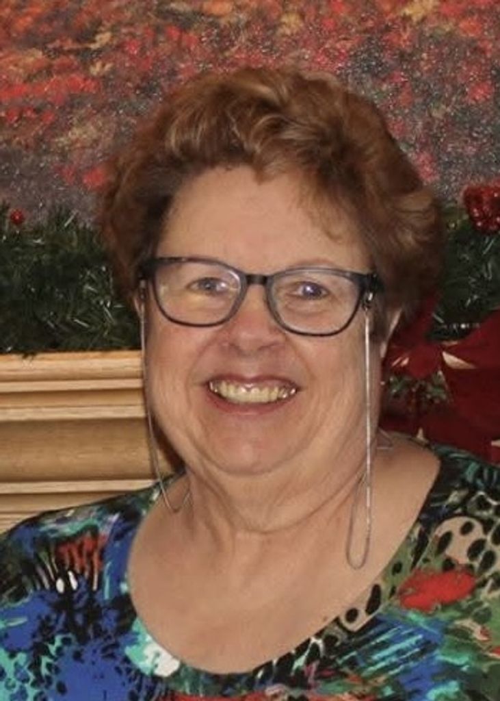Diane (Vineyard)  Cape Profile Photo