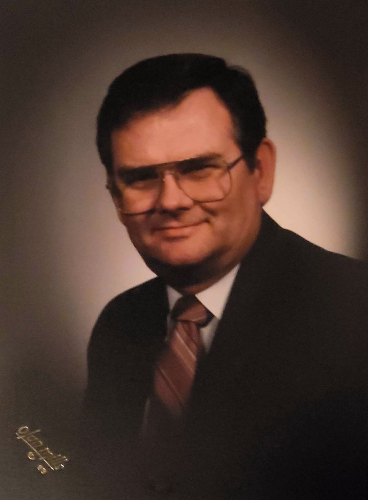 Dennis Veach Profile Photo