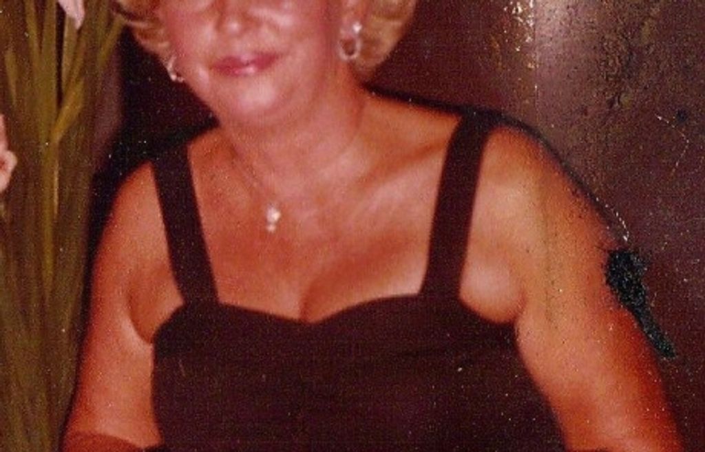 Delores Mae Luton