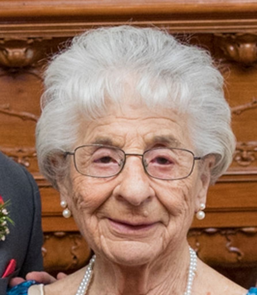 Mary Decarlo