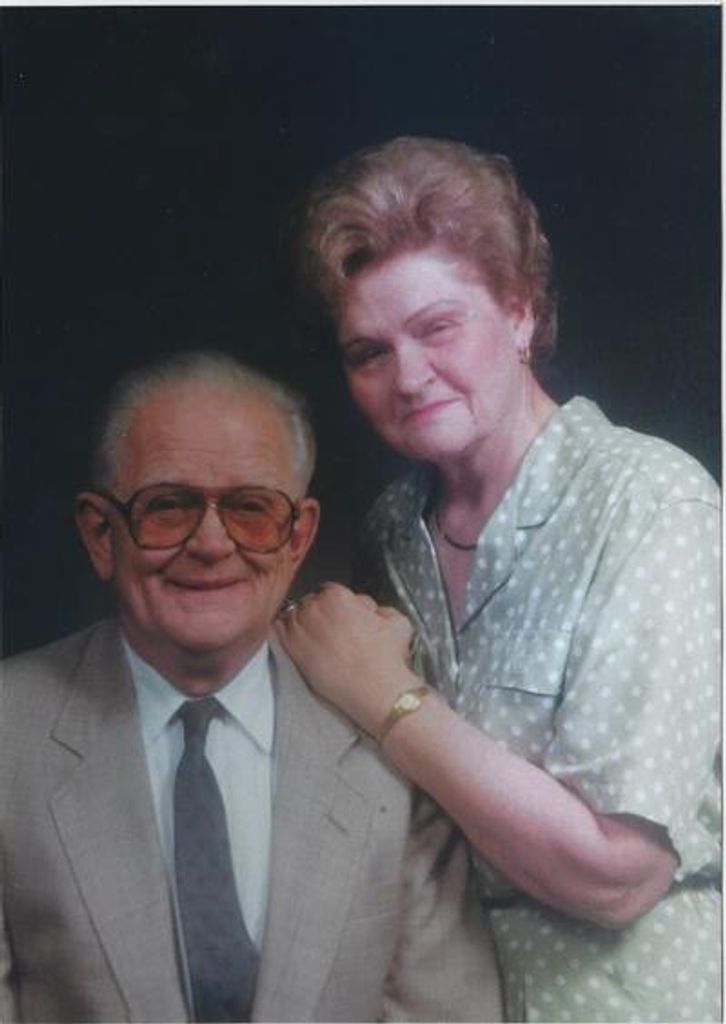 Robert & Dorothy Hays Profile Photo