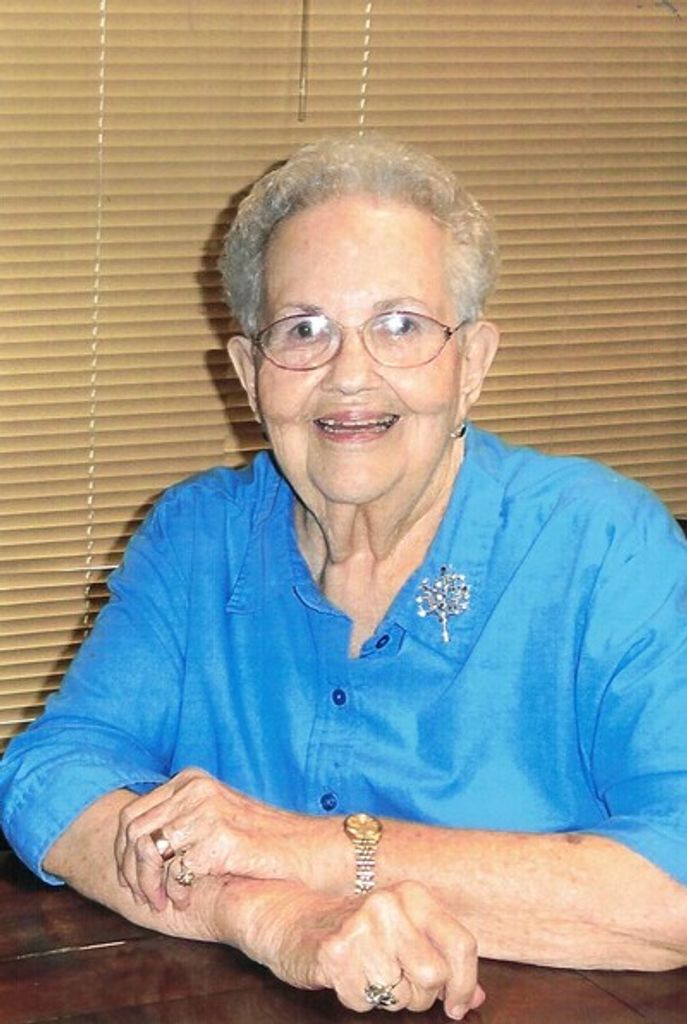 Dolly Sue Tucker Profile Photo