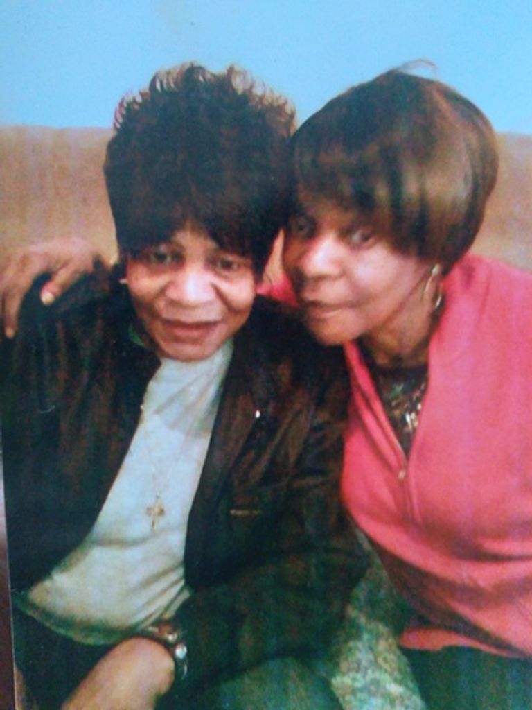 Delois Costella Laws Profile Photo