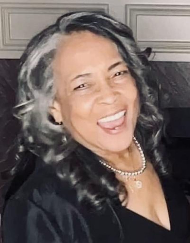 Bobbie Russell Profile Photo