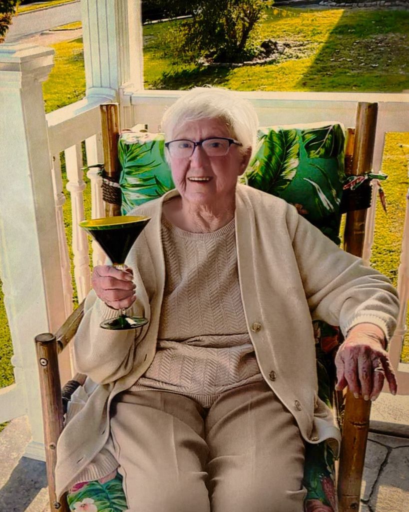 Helen Joan Novielli