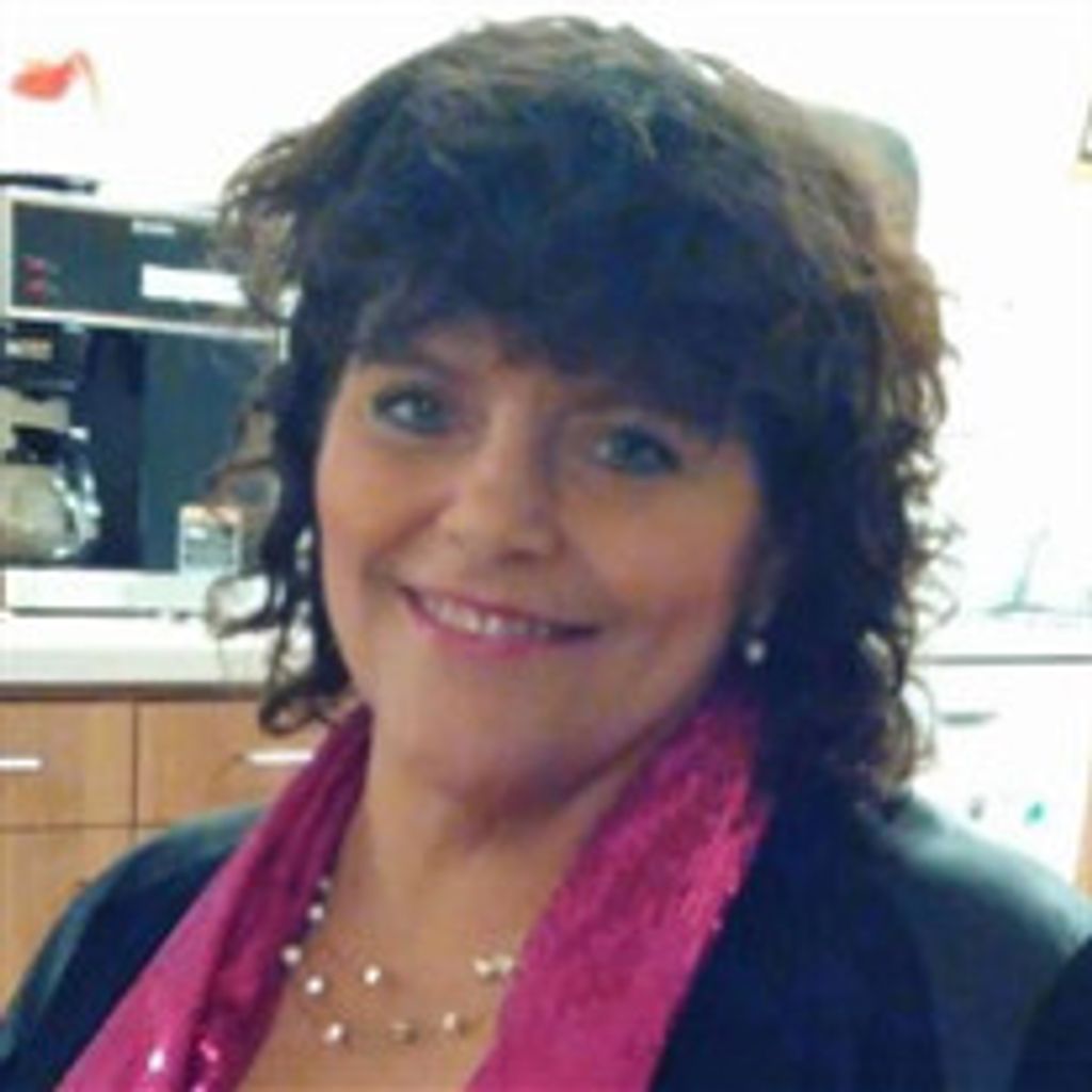 Lynnette Ellen "Lynn" Thomas