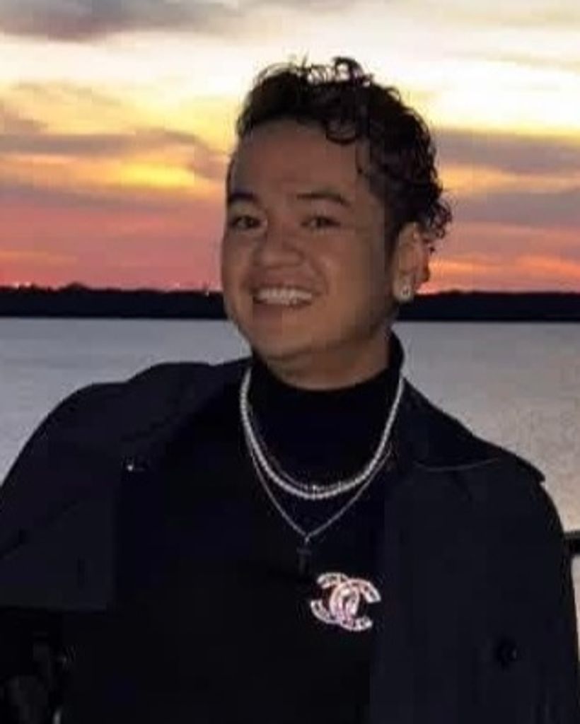 Vi Khuong Tran Profile Photo