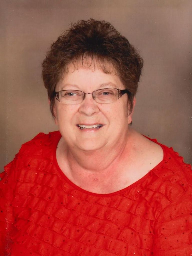 Gloria "Glo" Schneider