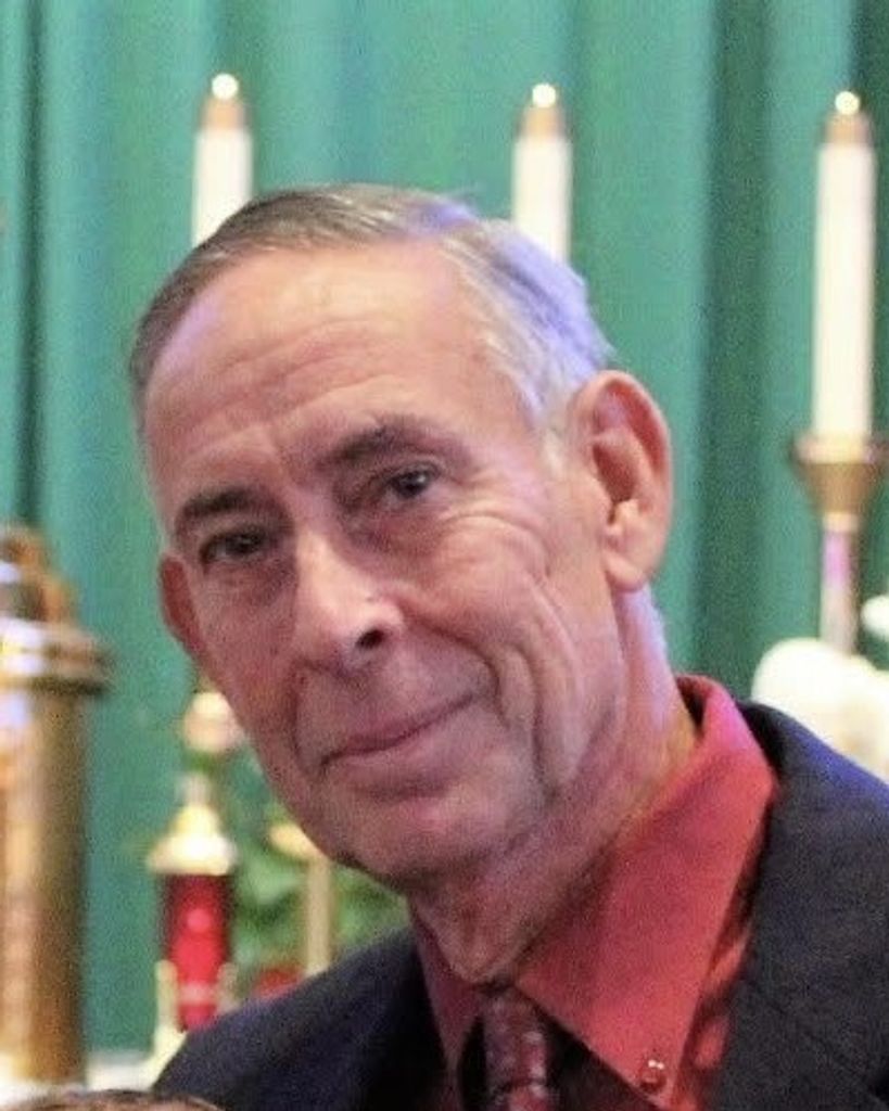 Robert Bernhard Graf, Jr. Profile Photo
