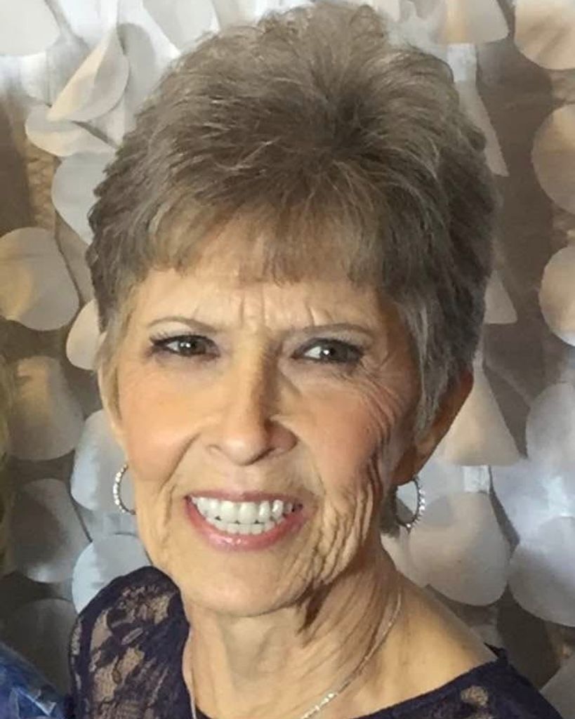 Laura "Lu" Lunn