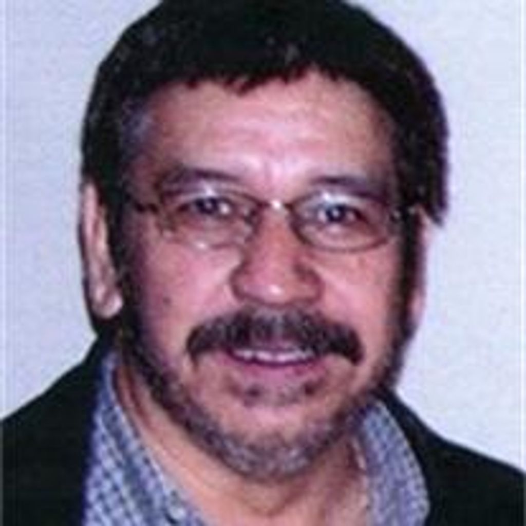 Eduardo Olivas