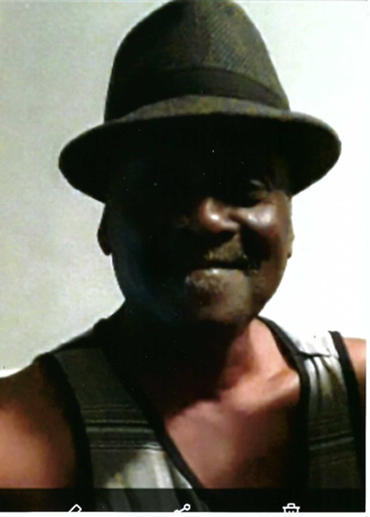 Carl Junior Lewis Carter Profile Photo