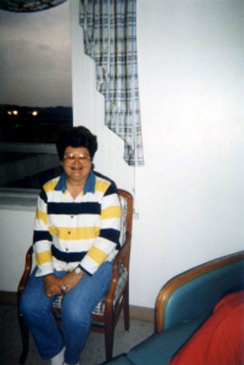 Charlotte Hawthorne Miller photo gallery thumbnail 34 of 60