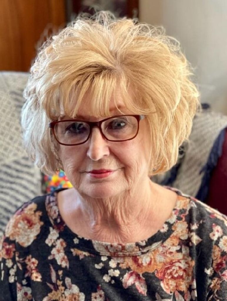 Margaret Holmes Profile Photo