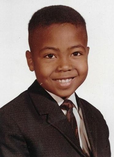 Kenneth Ledrew Langston photo gallery thumbnail 140 of 221