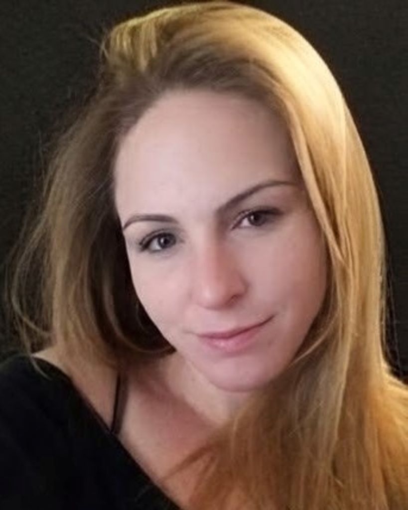 Julie Ann Martin Profile Photo