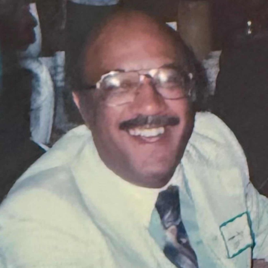 Weston Diggs Profile Photo