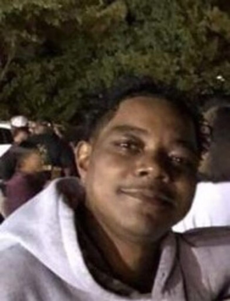 Clarence Lindsey Brown, Sr. Profile Photo