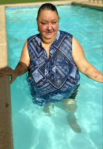 Maria Guadalupe Salinas photo gallery thumbnail 23 of 200