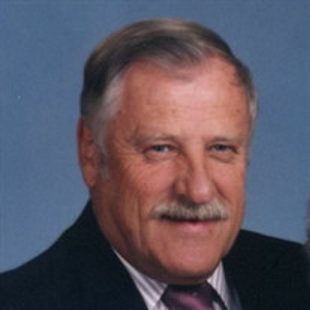 Frederick J. Fred Reinholdt