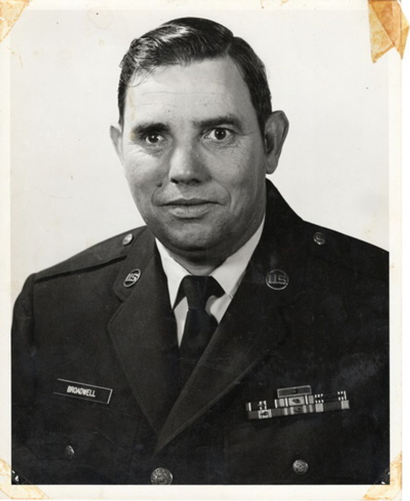 Roger Matthew Broadwell Profile Photo