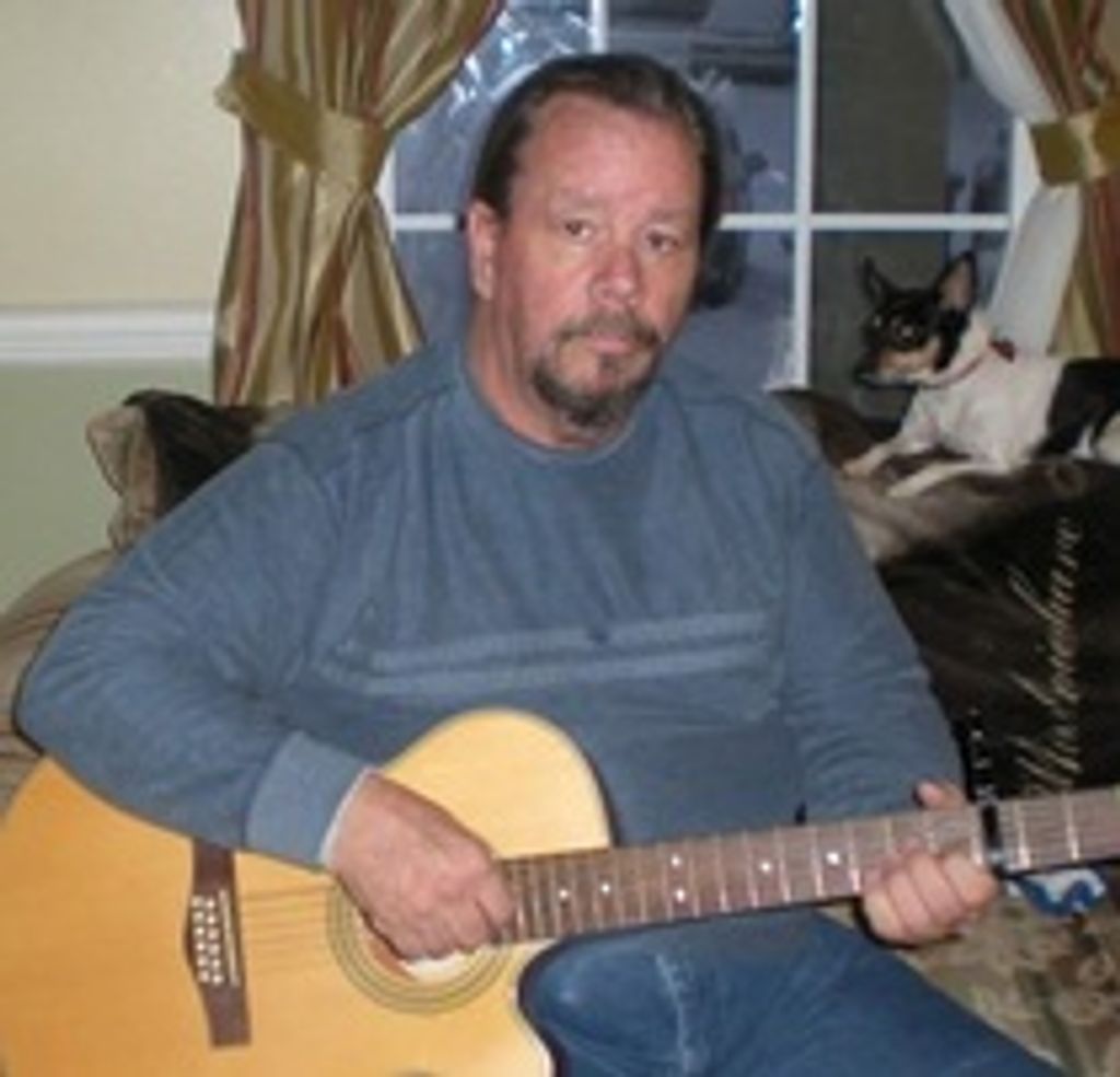 Daniel Thompson Profile Photo