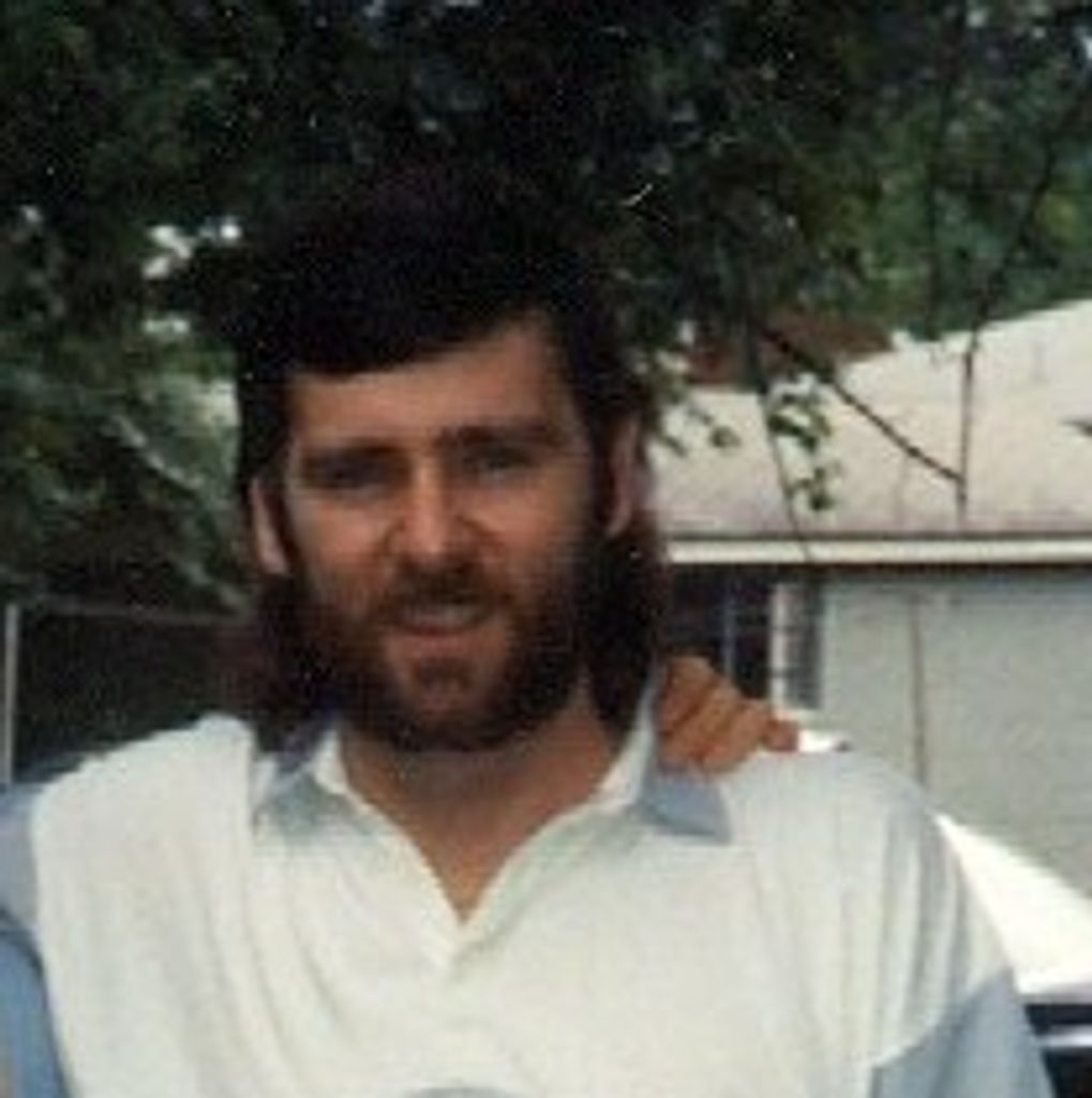 Daniel Hazelwood Profile Photo