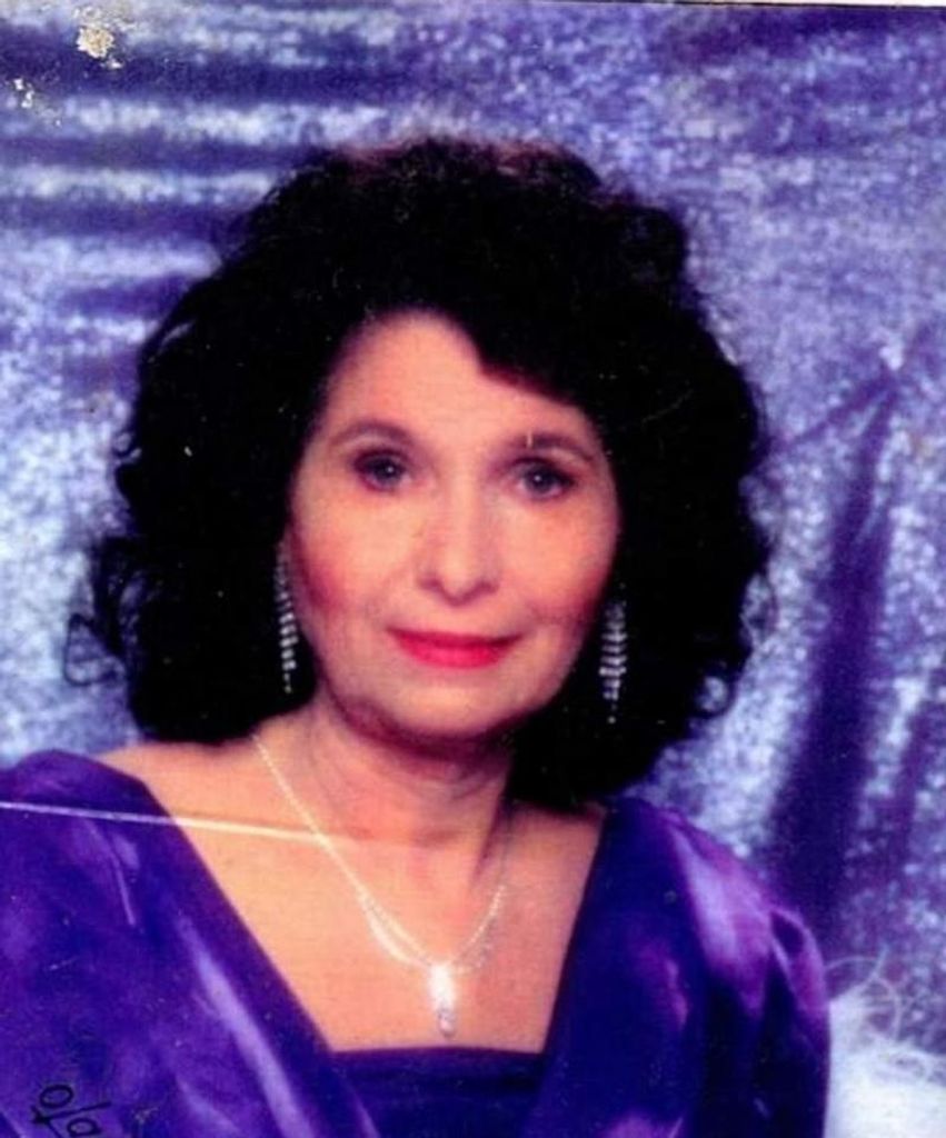 Wyonia Lee Giles Profile Photo
