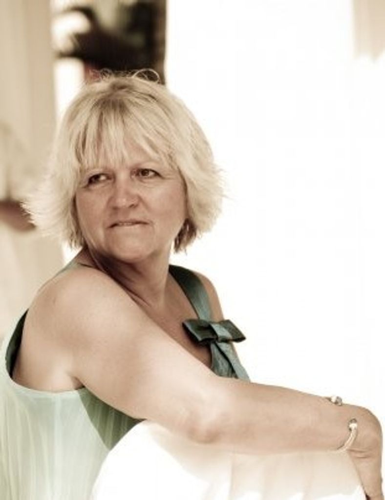Lynda Sharon Outen