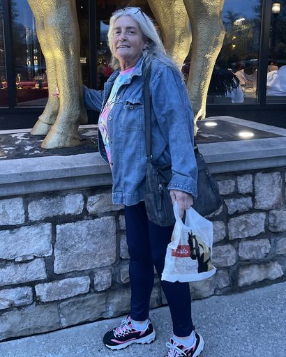 Marjorie (Liz) Elmira Vaccaro's obituary image
