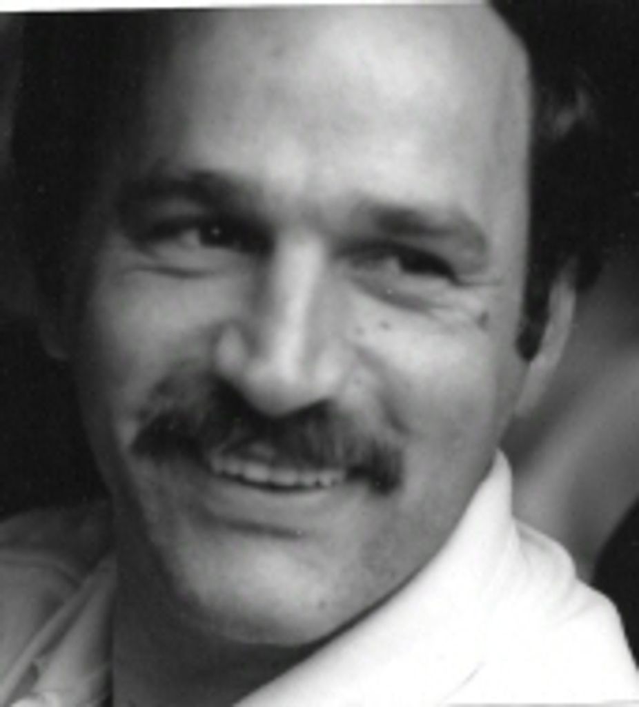Robert E. Hinde