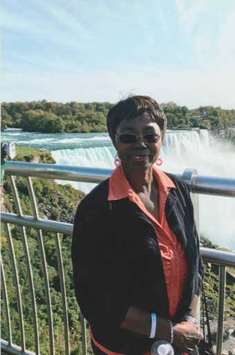 Beatrice Wetabira Chirase photo gallery thumbnail 41 of 44
