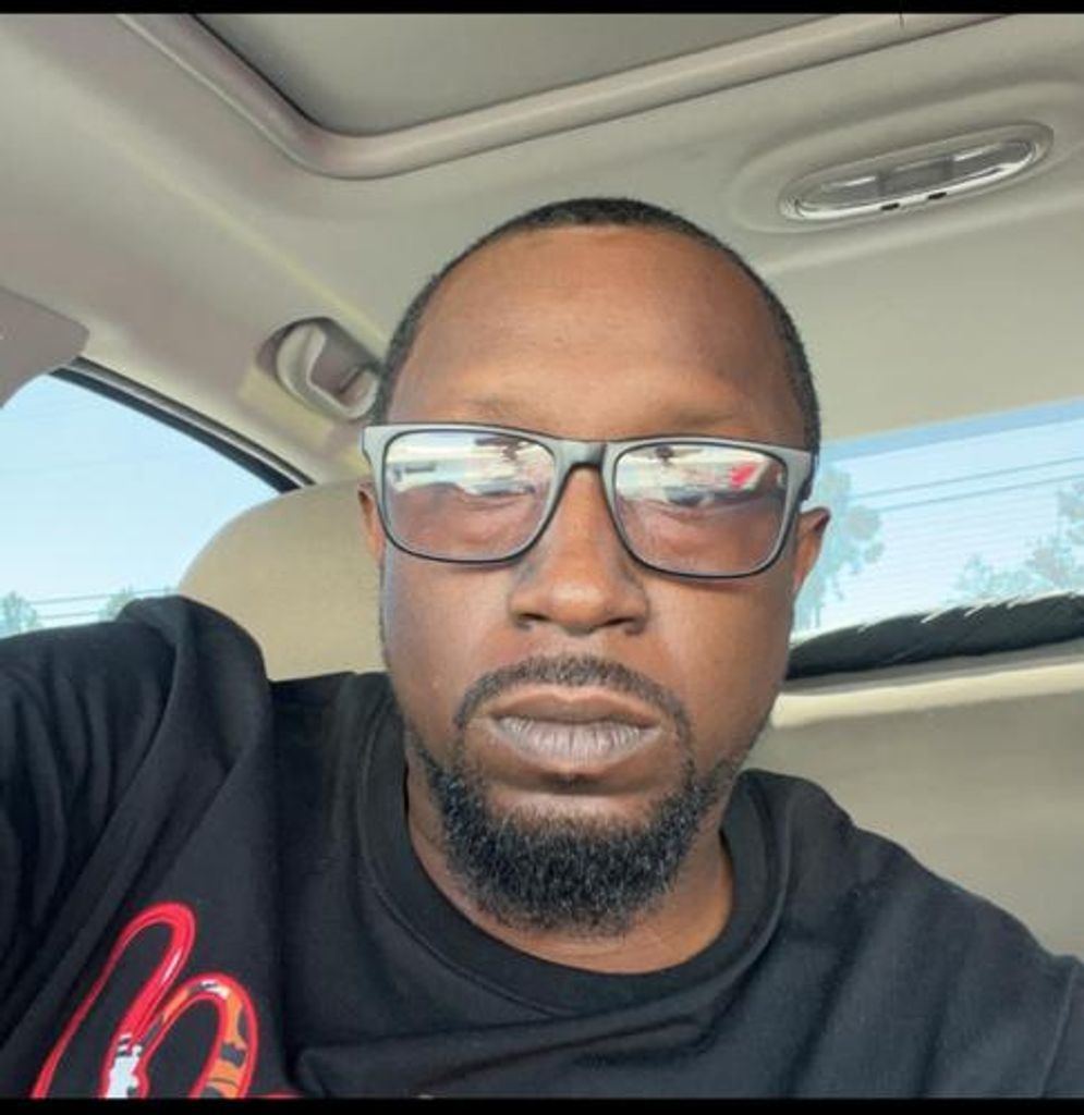 Jason Tyrone Barrett Profile Photo