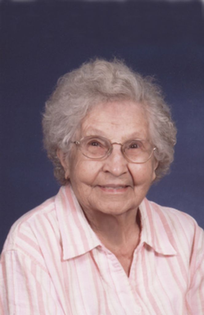 Evelyn Elda Davis