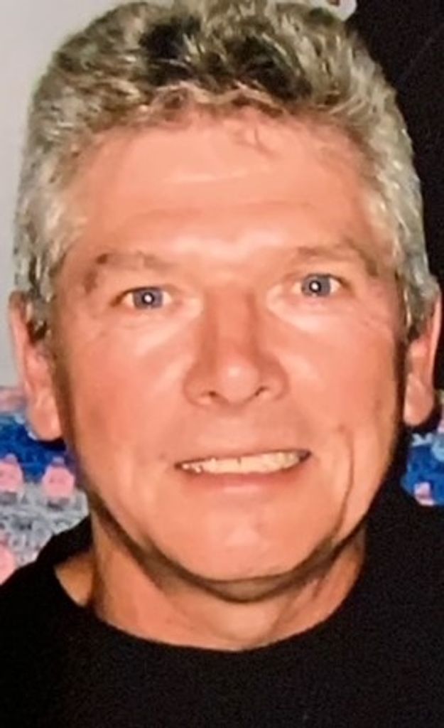 Robert "Bob" Chiasson