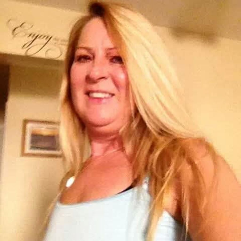 Darla Berg-Karagas Profile Photo