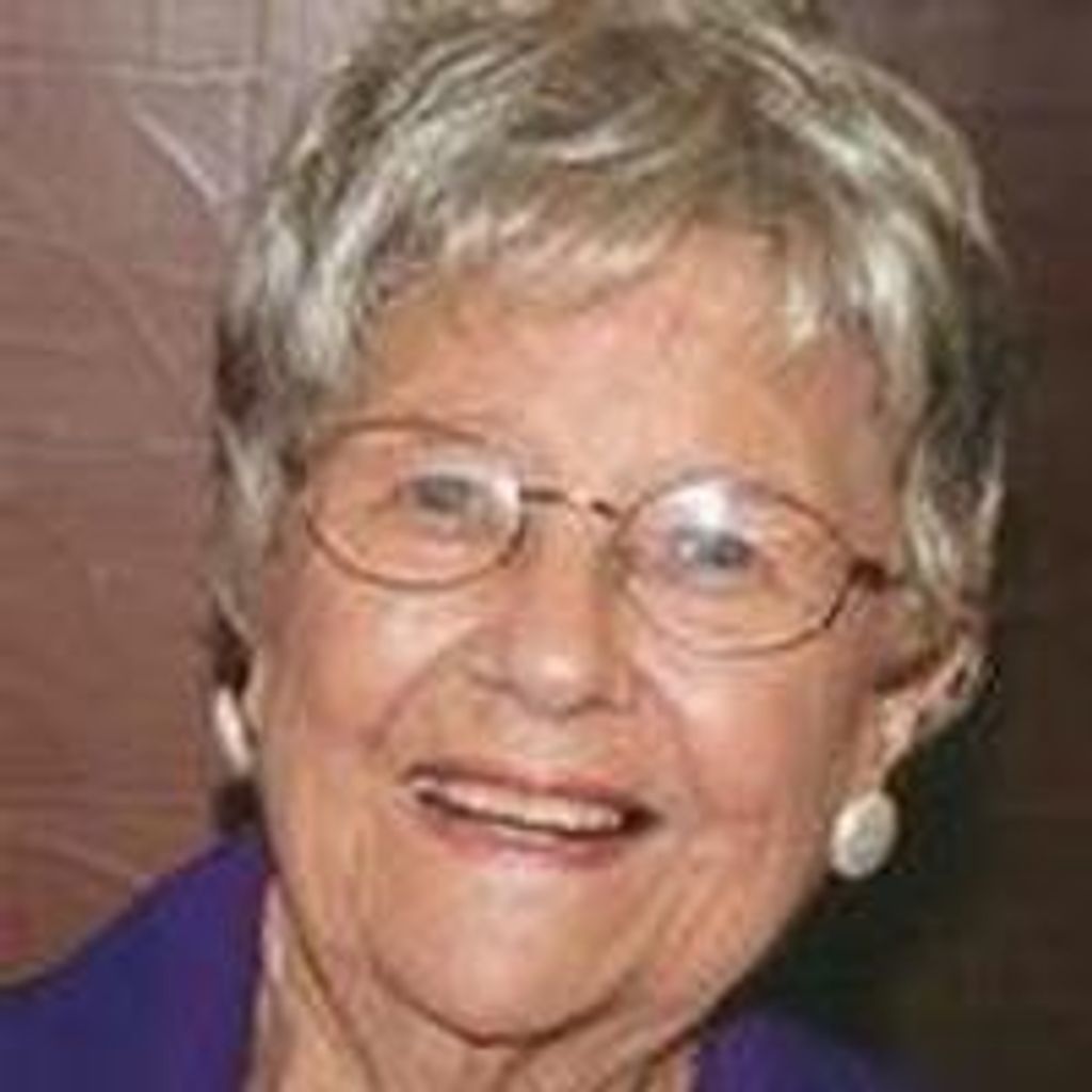 Mae Lorraine Gunderson Profile Photo