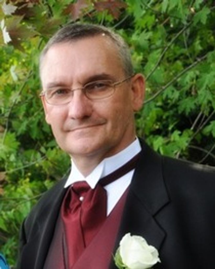 Floyd W Kierstead Jr