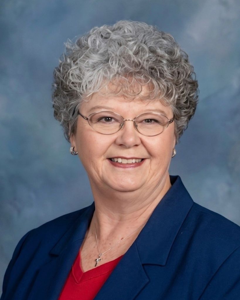 Cynthia (Goodwin) Warren Profile Photo