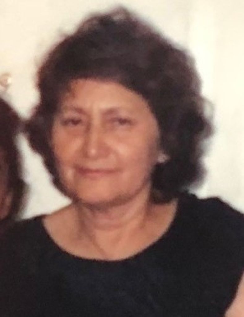 MARIA CALDERON