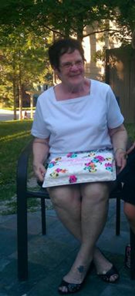 Nancy J Edwards